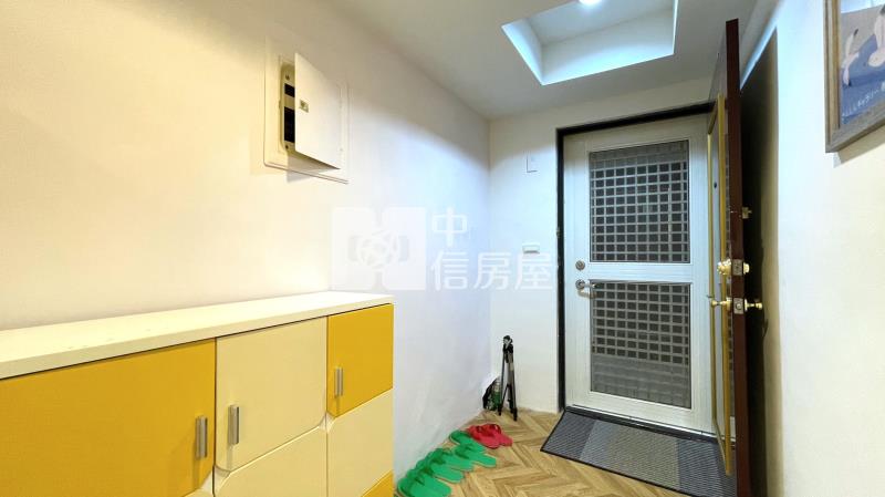 水湳經貿二房青年首購房屋室內格局與周邊環境