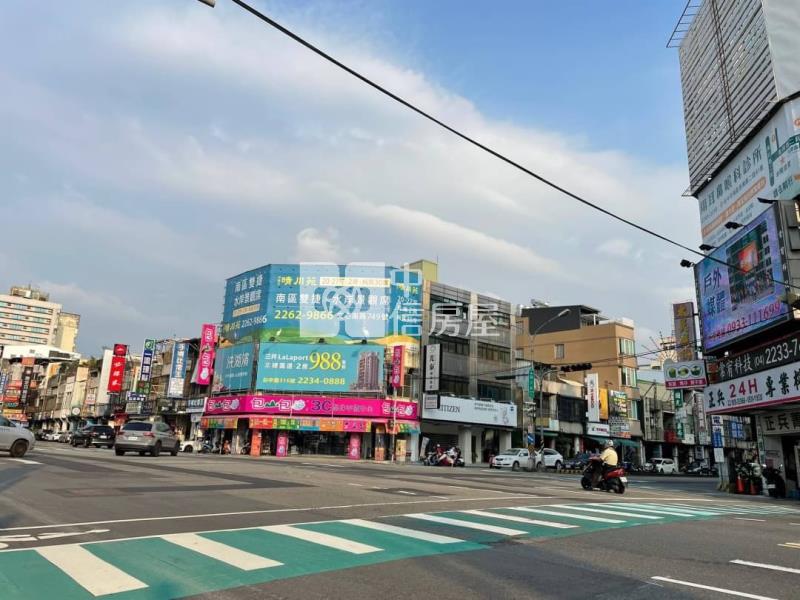 國圖館美寓房屋室內格局與周邊環境