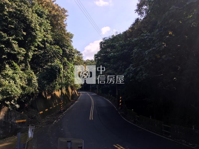 南投八卦路旁農地+透天房屋室內格局與周邊環境