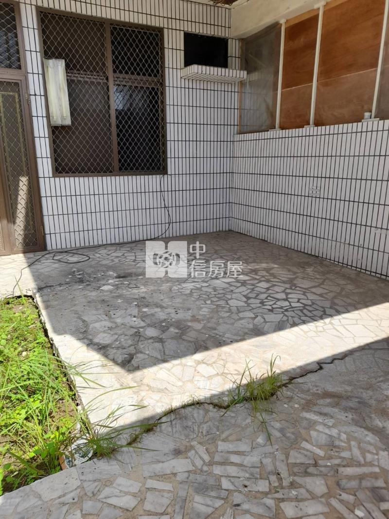德興朝南獨院透天車墅房屋室內格局與周邊環境