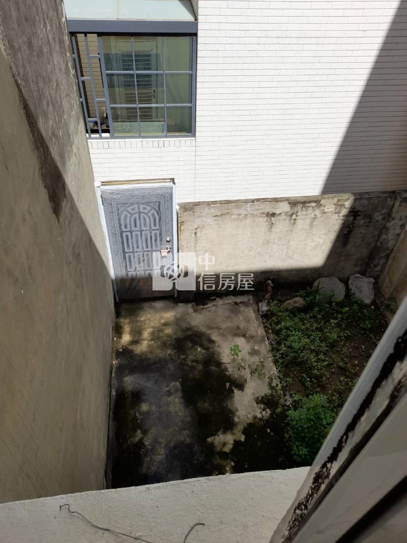 德興朝南獨院透天車墅房屋室內格局與周邊環境