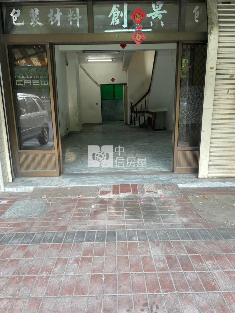 台南機場四樓透天房屋室內格局與周邊環境