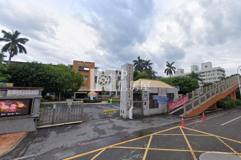 烏日國中旁住三建地房屋室內格局與周邊環境