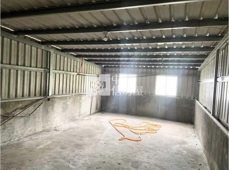 體育園區大地坪美透天房屋室內格局與周邊環境