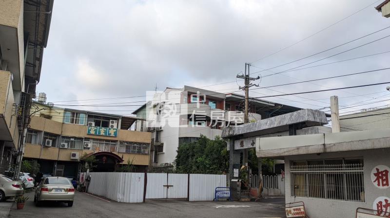 近勤益坪林建地房屋室內格局與周邊環境