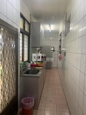 新屋大地坪稀有一手合法農舍房屋室內格局與周邊環境