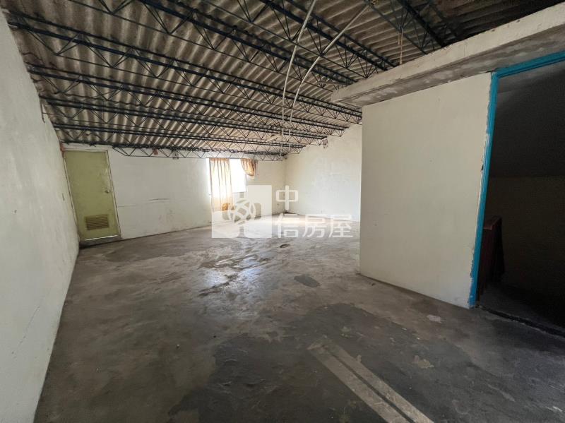 高鐵南路八段低總價透天(需整理)房屋室內格局與周邊環境