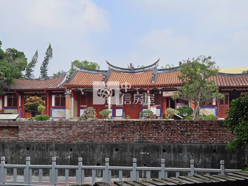 中西區孔廟商圈賺錢店面房屋室內格局與周邊環境