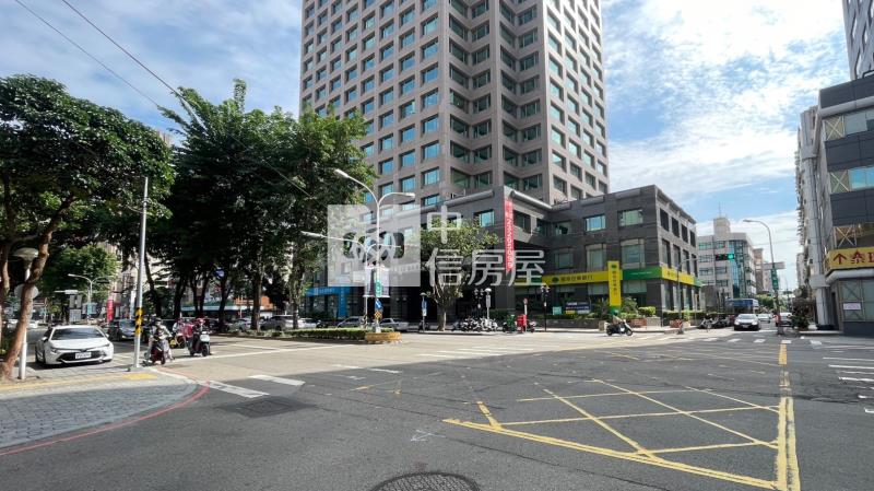 正公益路五期精華純辦高樓平車房屋室內格局與周邊環境