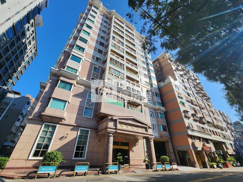 巴洛克王朝樓中樓大四房雙車房屋室內格局與周邊環境