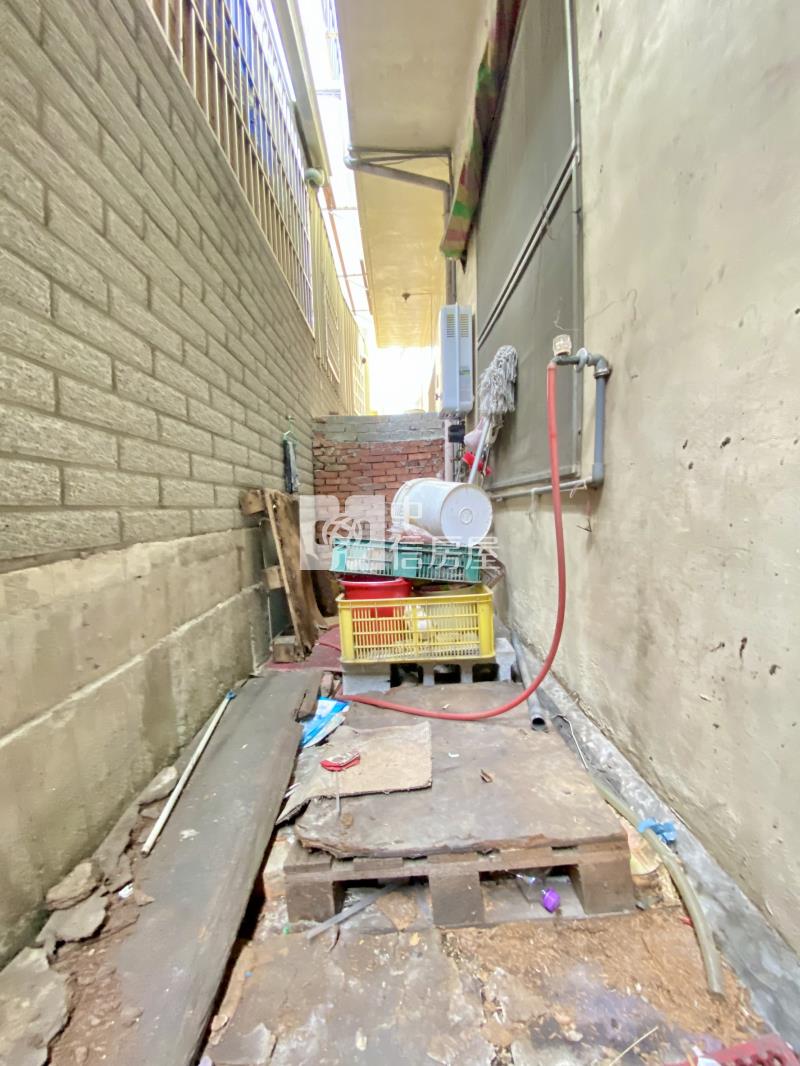 環保公園74旁大新雙學區門前停車低總價透天房屋室內格局與周邊環境