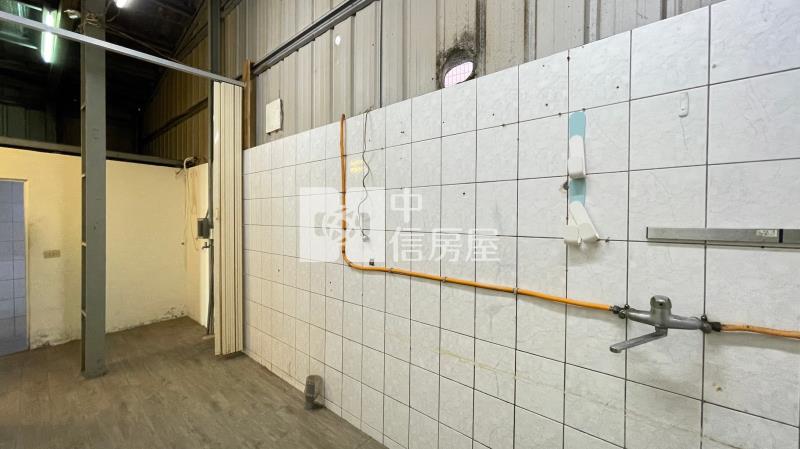 一點利大地坪三角窗房屋室內格局與周邊環境