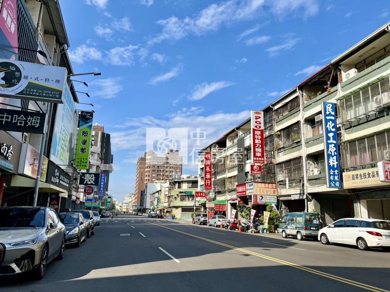 美村商圈大面寬住店房屋室內格局與周邊環境