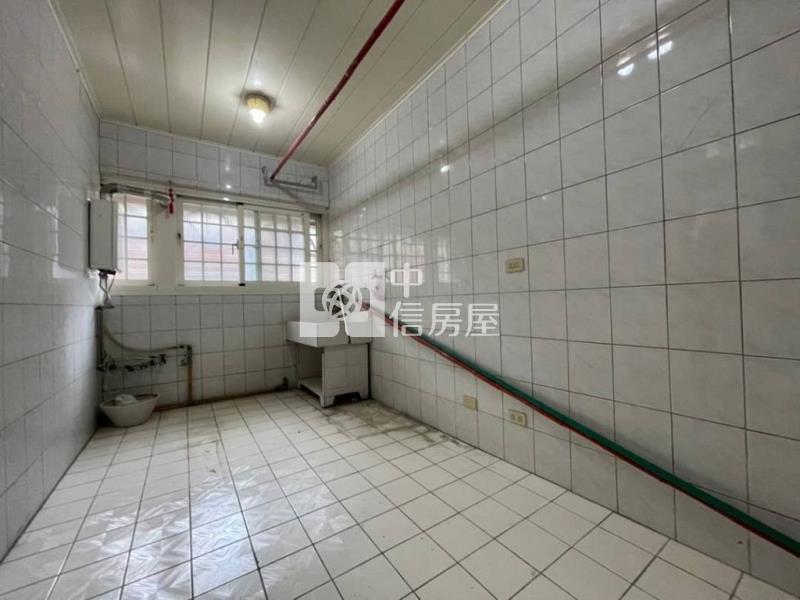 中壢捷運站六大房(中信卓越團隊)房屋室內格局與周邊環境