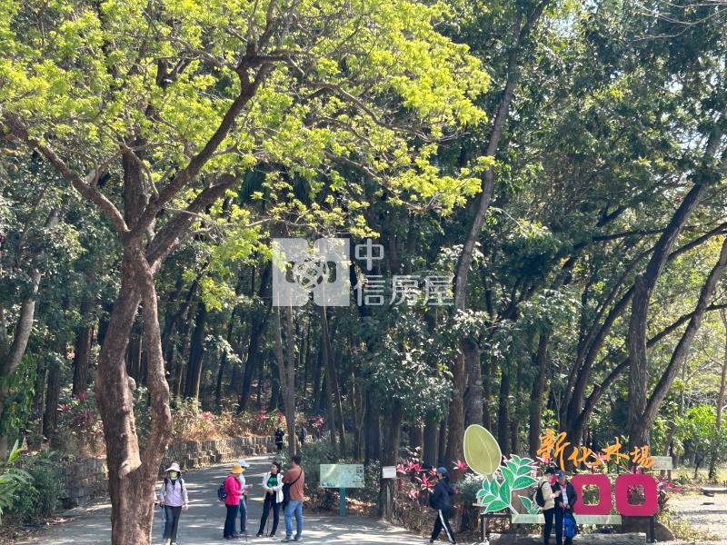 新化中興林場後花園休閒美農莊房屋室內格局與周邊環境