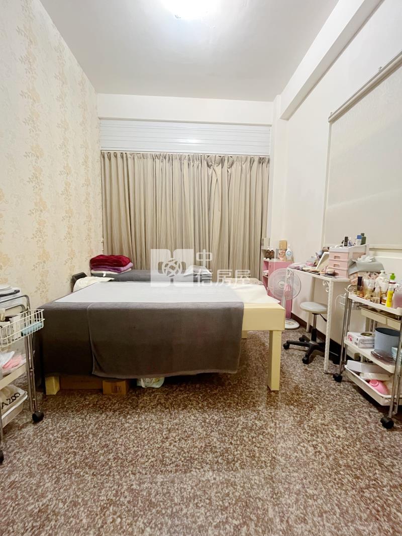 彰化市透天住店合一房屋室內格局與周邊環境