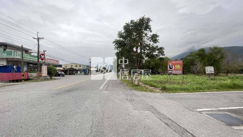 獨家專售 花蓮新城正中山路上漂亮住宅區建地角地房屋室內格局與周邊環境