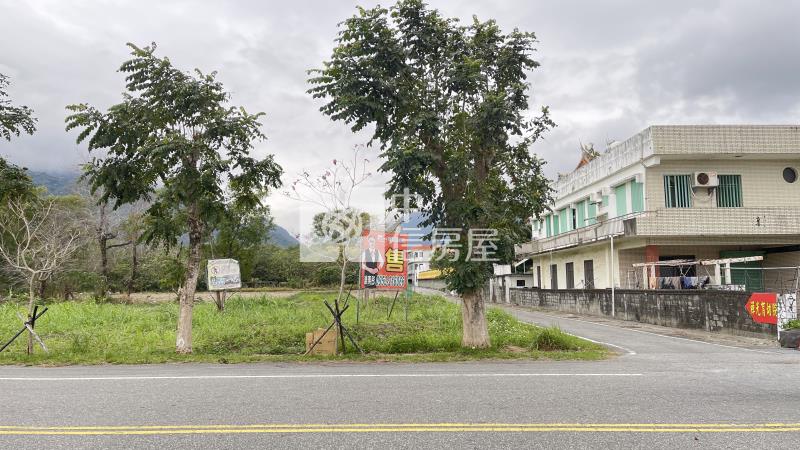 獨家專售 花蓮新城正中山路上漂亮住宅區建地角地房屋室內格局與周邊環境