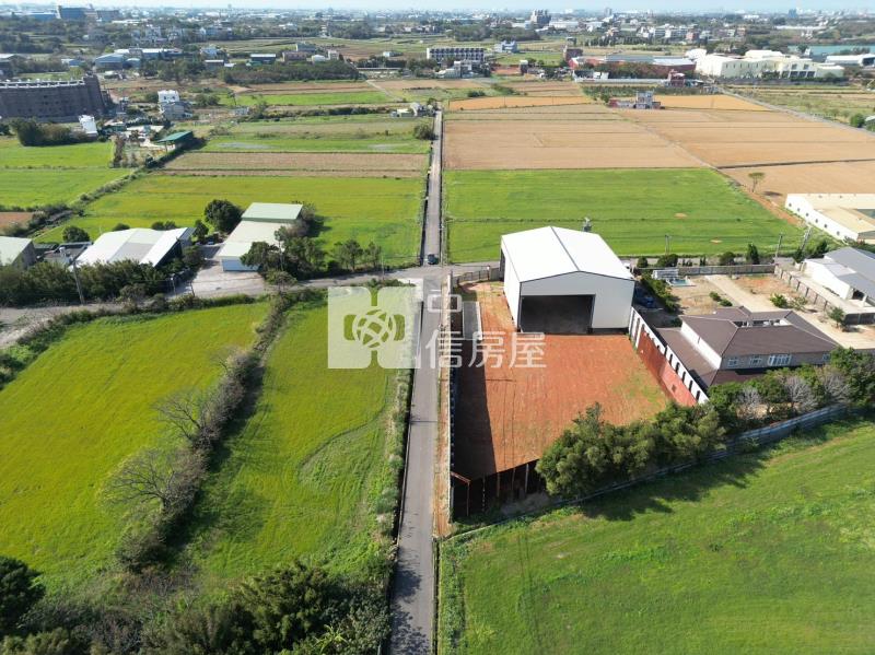 中壢山東雙面路鐵皮倉庫用地房屋室內格局與周邊環境