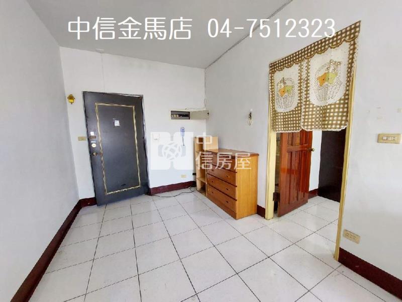 領帶城華廈房屋室內格局與周邊環境