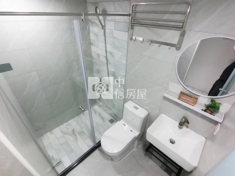 北屯國小全新整理五套房房屋室內格局與周邊環境