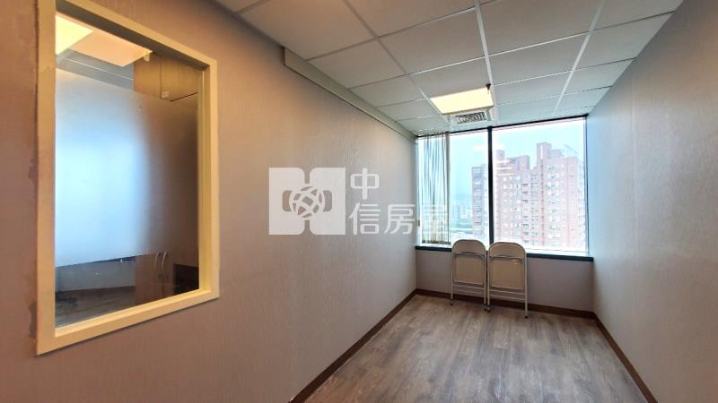 文心路四段角間高樓視野純辦房屋室內格局與周邊環境