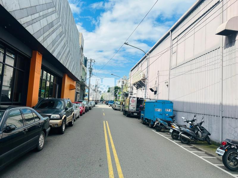 八德介壽路旁工業用地房屋室內格局與周邊環境