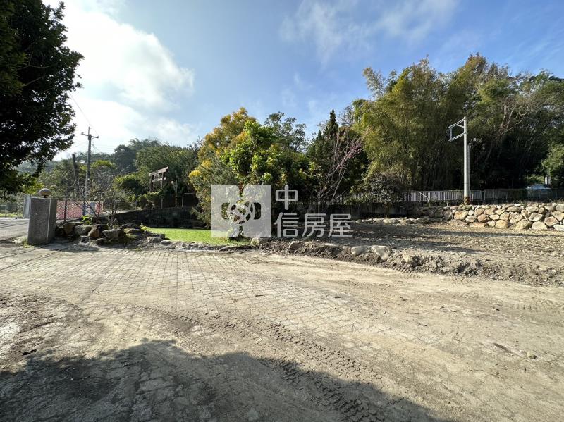 新社高中旁臨路農地房屋室內格局與周邊環境