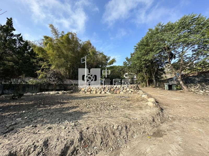 新社高中旁臨路農地房屋室內格局與周邊環境