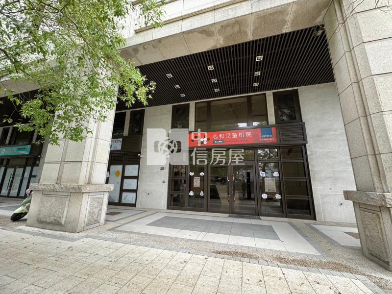 關埔重劃區大面寬收租金店1房屋室內格局與周邊環境