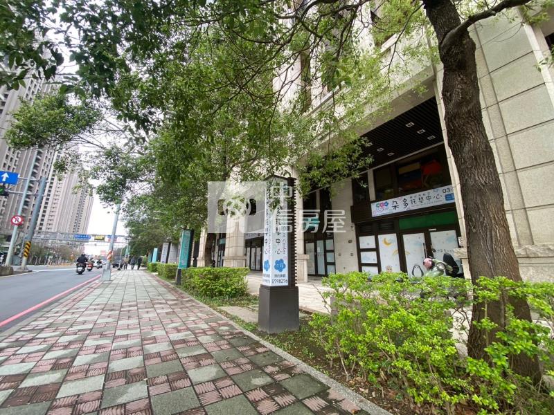 關埔重劃區大面寬收租金店1房屋室內格局與周邊環境