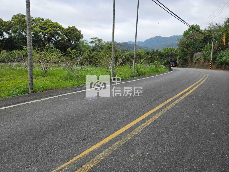(專任)明德水庫南岸休閒農場房屋室內格局與周邊環境