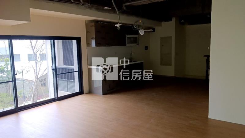 東區綠園道紅紅火火店面房屋室內格局與周邊環境