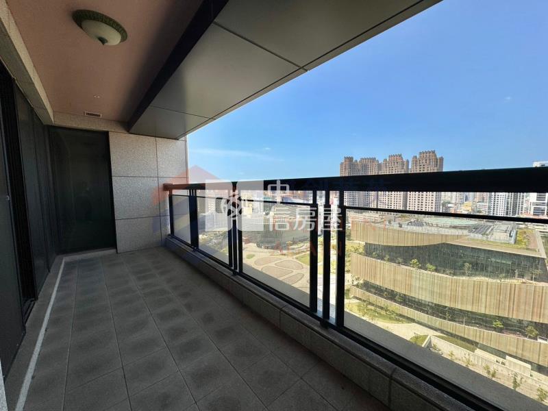 中悅瑰麗全新高樓景觀宅房屋室內格局與周邊環境