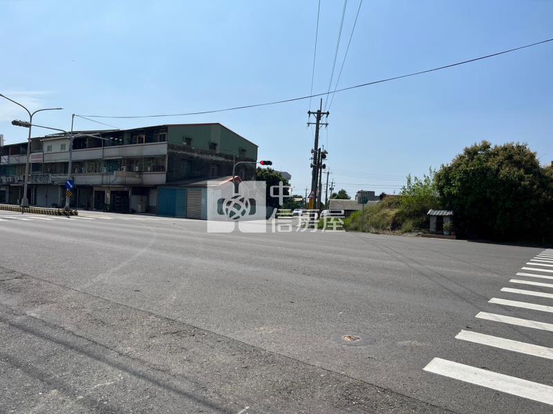 鹽水24米路旁建地房屋室內格局與周邊環境