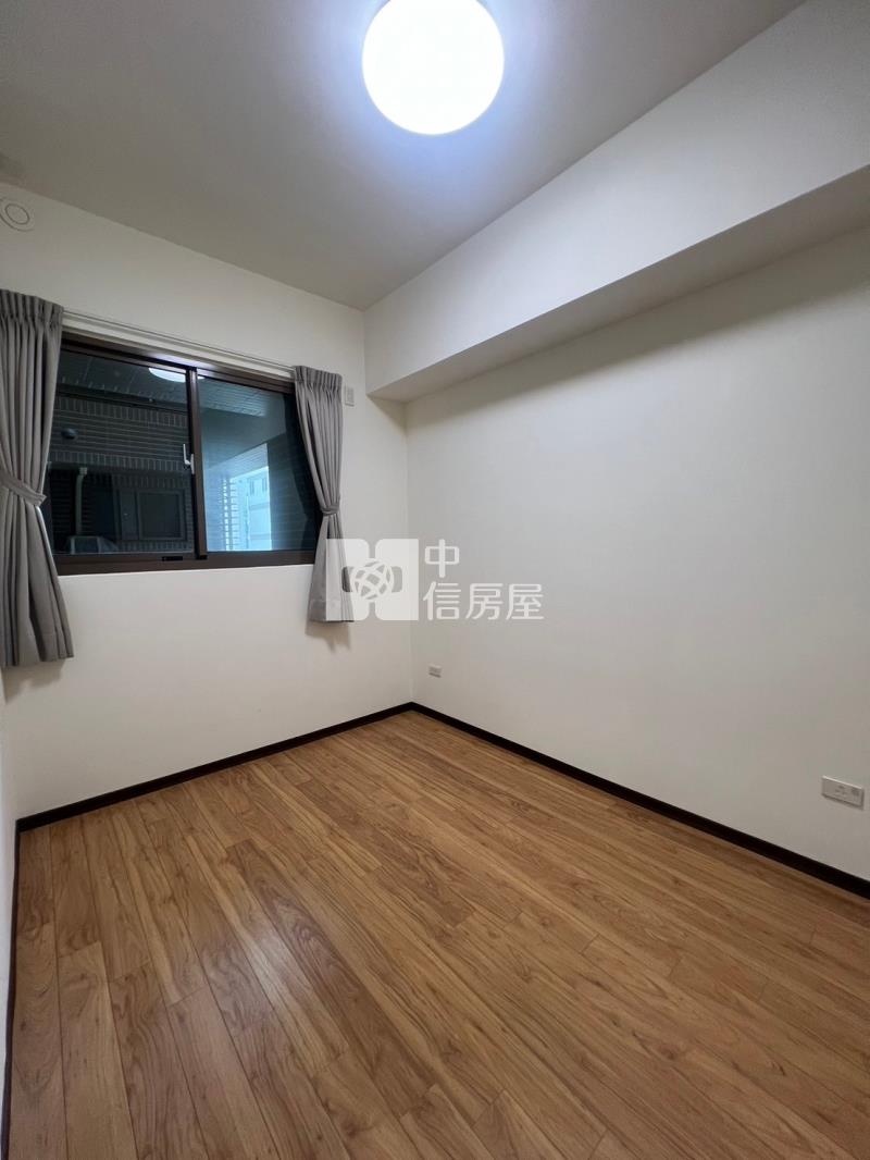 輕屋齡平車美三房房屋室內格局與周邊環境