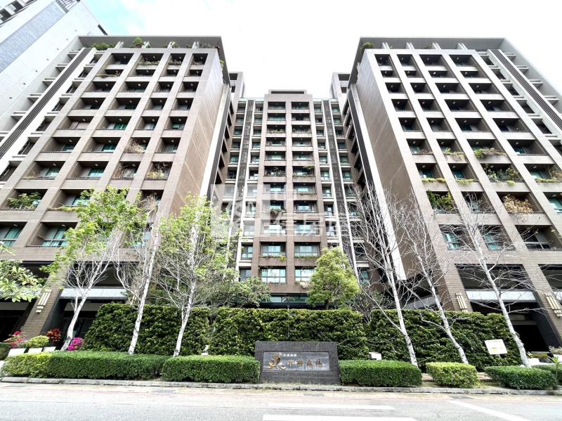 幸福森林三房平車房屋室內格局與周邊環境