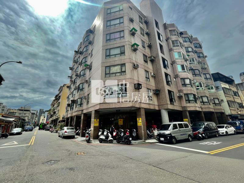 興安一點利三角窗大面寬金店房屋室內格局與周邊環境