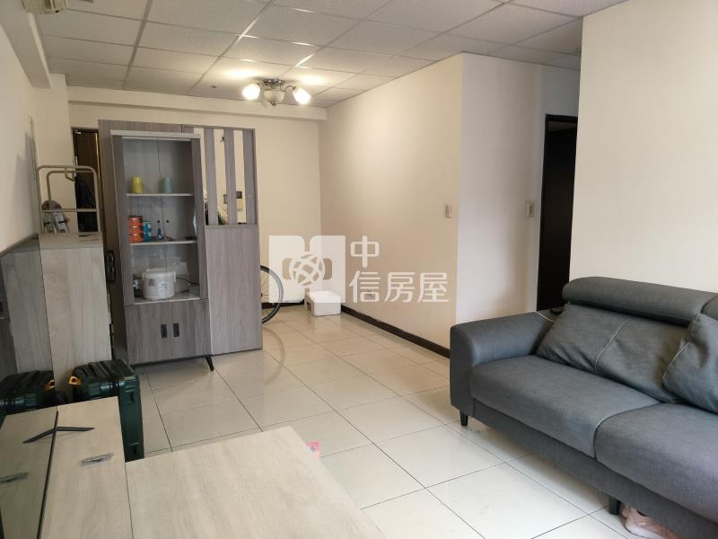 南勢~東方之星二期美2房房屋室內格局與周邊環境