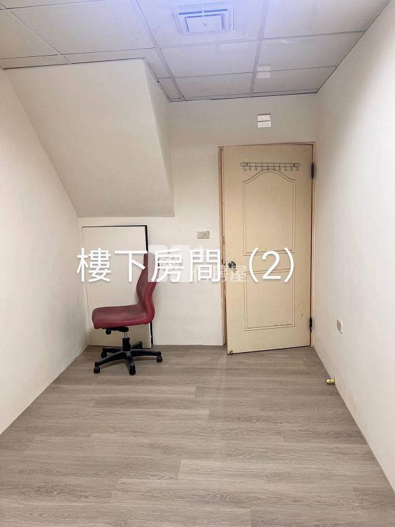 環中商圈一樓四房+車位(中信卓越團隊)房屋室內格局與周邊環境