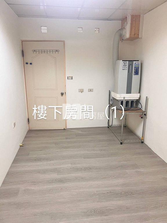 環中商圈一樓四房+車位(中信卓越團隊)房屋室內格局與周邊環境