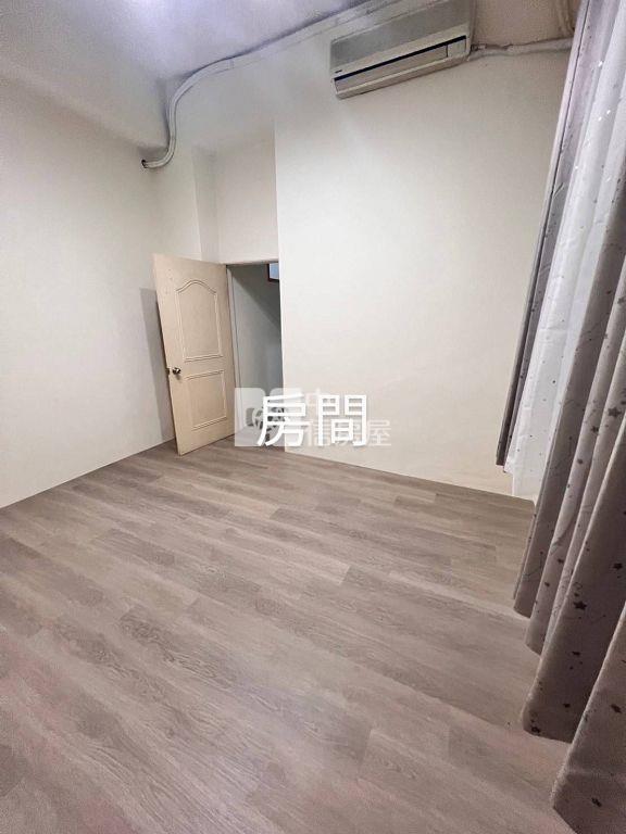 環中商圈一樓四房+車位(中信卓越團隊)房屋室內格局與周邊環境