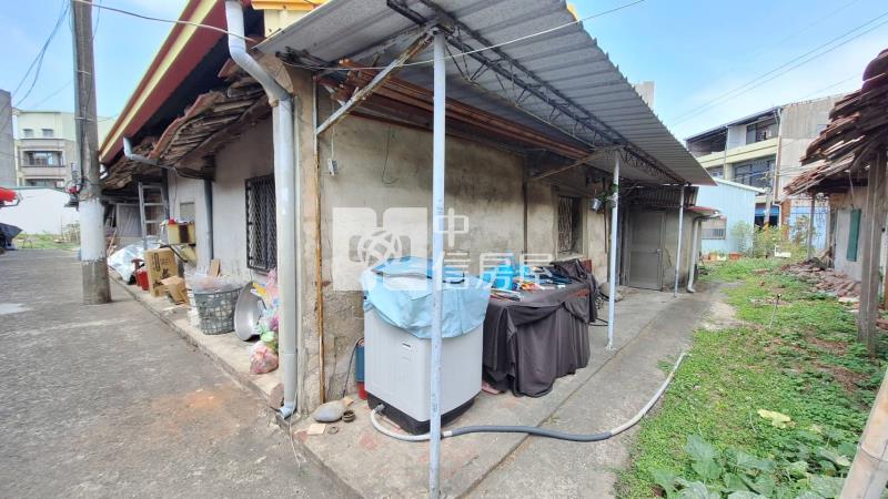關廟近五甲國小持分建地房屋室內格局與周邊環境