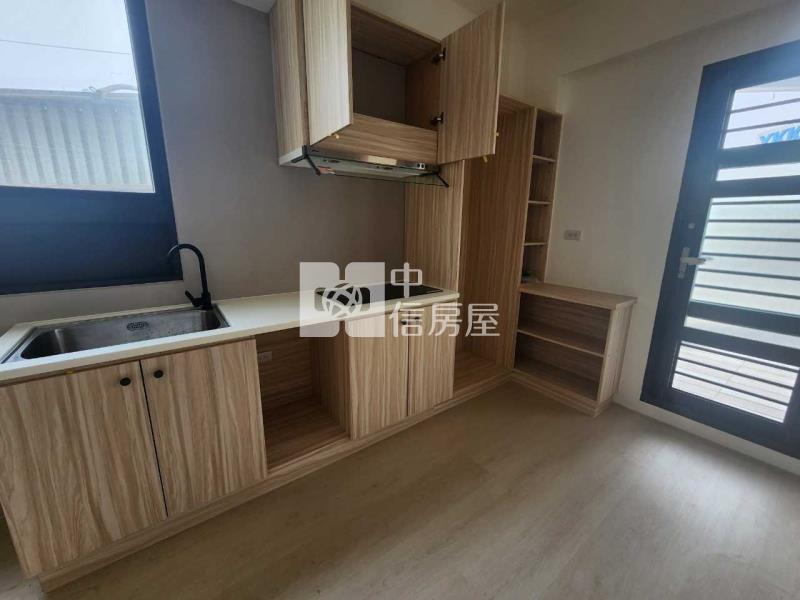 中壢正中華路省道YKK投資整新套房房屋室內格局與周邊環境
