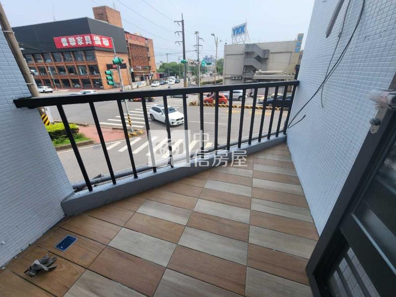 中壢正中華路省道YKK投資整新套房房屋室內格局與周邊環境