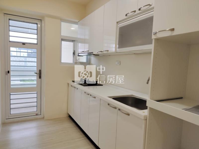 東區整新大三房美電寓房屋室內格局與周邊環境