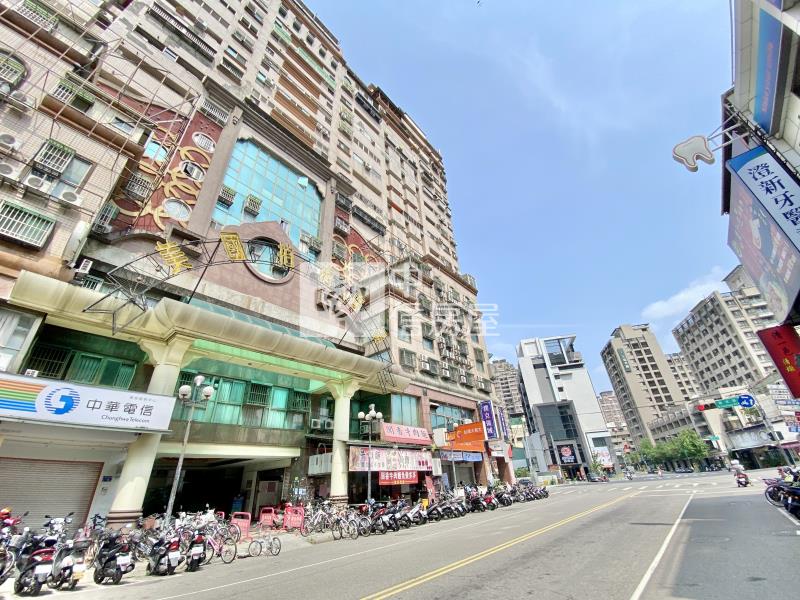 抗通膨高投報中興大學歐式裝潢電梯收租6套房房屋室內格局與周邊環境