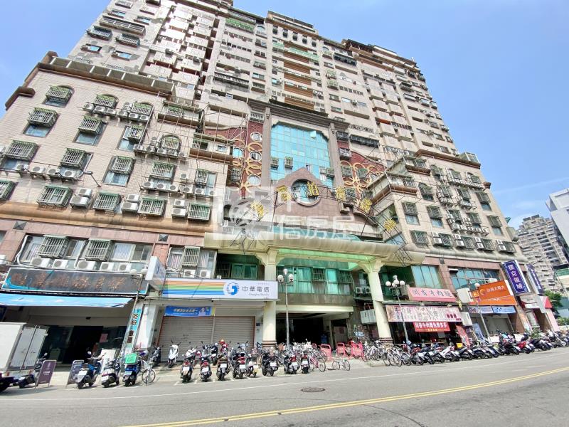 抗通膨高投報中興大學歐式裝潢電梯收租6套房房屋室內格局與周邊環境