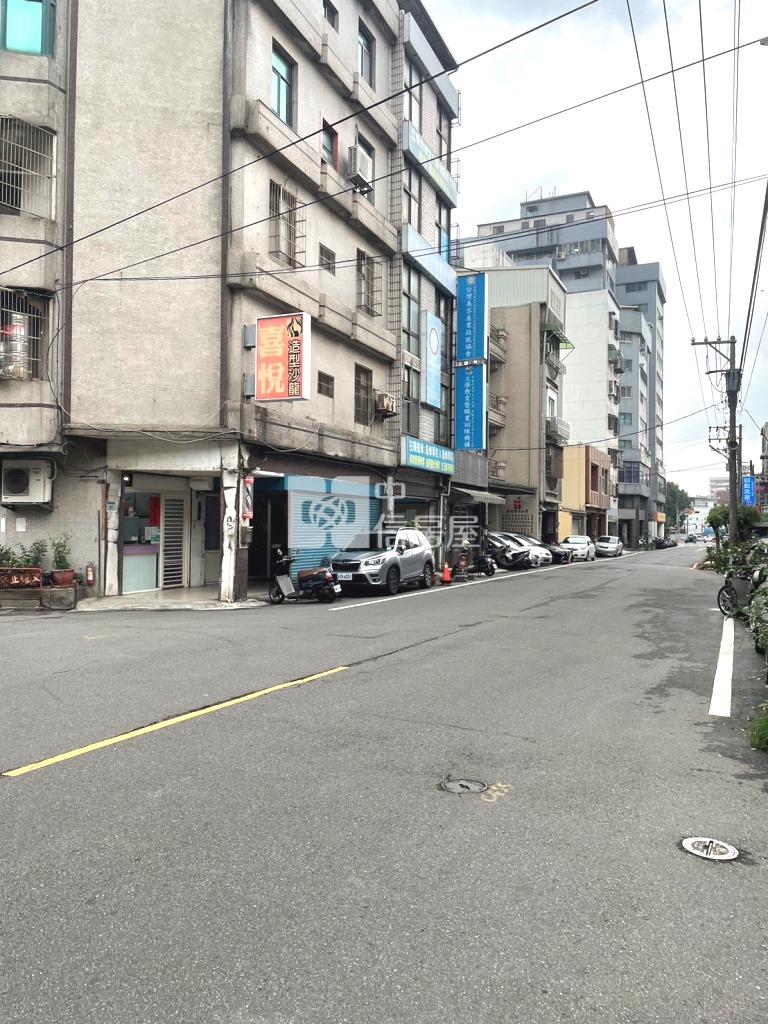 (永創團隊)忠孝路大地坪透店房屋室內格局與周邊環境