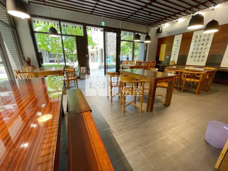 興大康橋大買家旁質感角間黃金店面+平車房屋室內格局與周邊環境